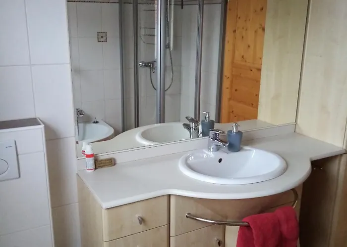 Apartment Leffer *